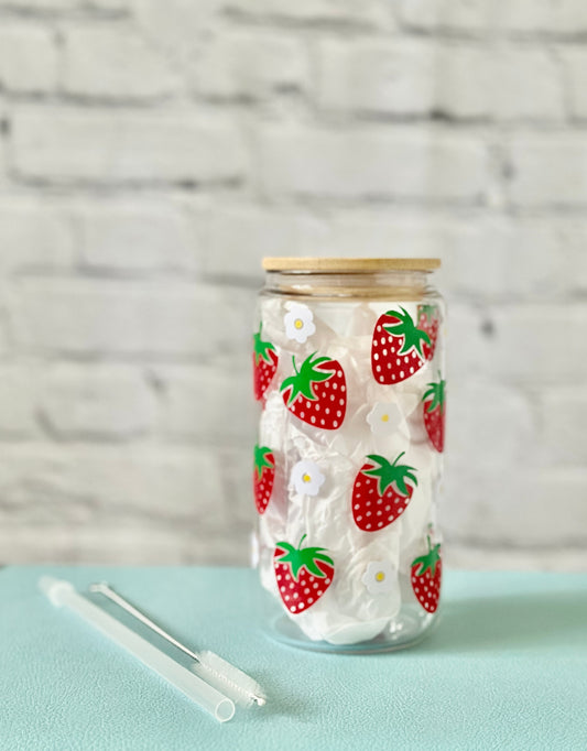 Strawberry Beer Can Glass With Bamboo Lid and Straw